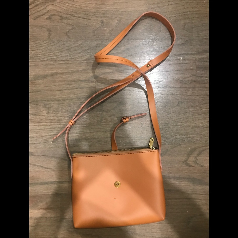 Crossbody bag